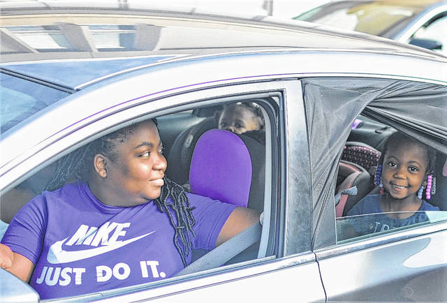 127469127_web1_BackToSchool