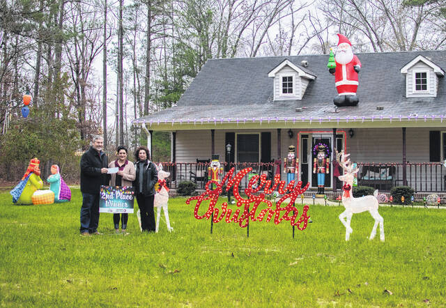 129209051_web1_12-24-22-Christmas-Lights-Second-Place
The second-place winner of the Laurinburg-Scotland County Area Chamber of Commerce and Tis the Season was 21540 Seals Road.