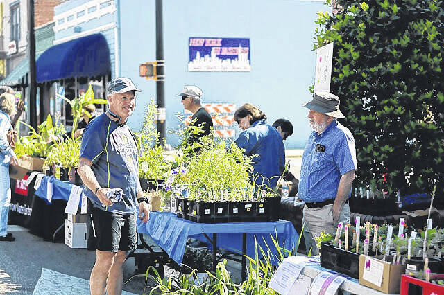 129425417_web1_128140294_web1__DSC4063
Were all really excited about SpringFest this year, said SpringFest Chair Bob Dean. Our vendor applications for Saturday are open already and people can sign up online. If you know of anyone who might be interested or if you are interested yourself visit the Storytelling Arts Centers website.
Exchange file photos