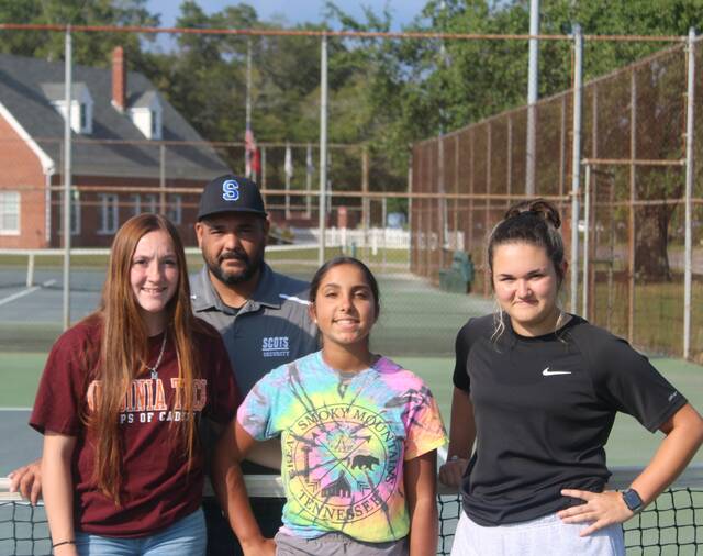 From left: Marissa Smith, Charles Smith, Maleah Locklear, and Lillie Rankin.
                                 Brandon Hodge | The Laurinburg Exchange