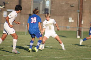 Roundup: Scots let close game with Patriots get away in 2nd half