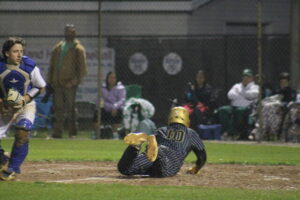 Pinecrest’s explosion of runs downs Scotland