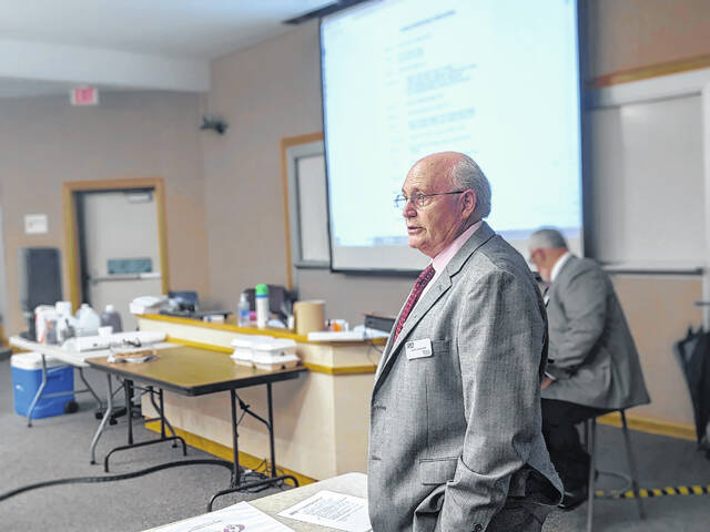 130821441_web1_Barwick
Joe Barwick from Executive Leadership Associates LLP shares information about the search for a new president at the Richmond Community College board of trustees meeting on Tuesday.
Courtesy photo | RichmondCC