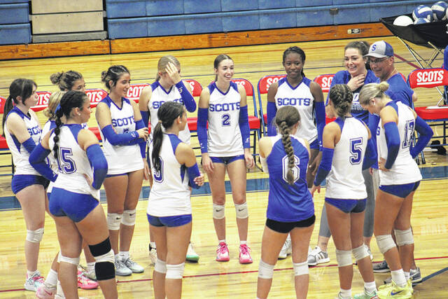 Lady Scots huddle during a timeout against Cape Fear on Sept.23, 2025. With the regular season complete, Scotland now shifts its focus to the upcoming playoffs.
                                 Travis Petty Jr | The Laurinburg Exchange