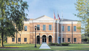 City council OK’s purchase of a 101-year-old fire truck