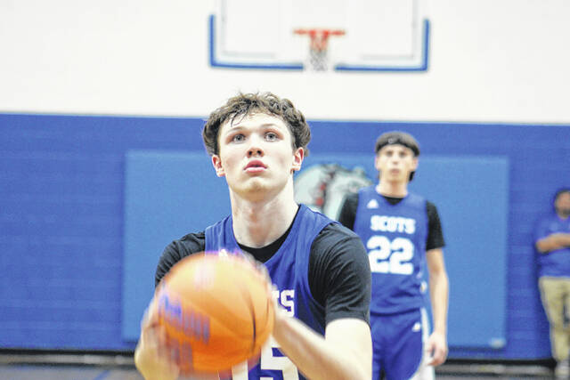 Scots senior Jesse Clifton (15) at the free-throw line during a game against St. Pauls on Dec. 10, 2025.
Travis Petty Jr | The Laurinburg Exchange
