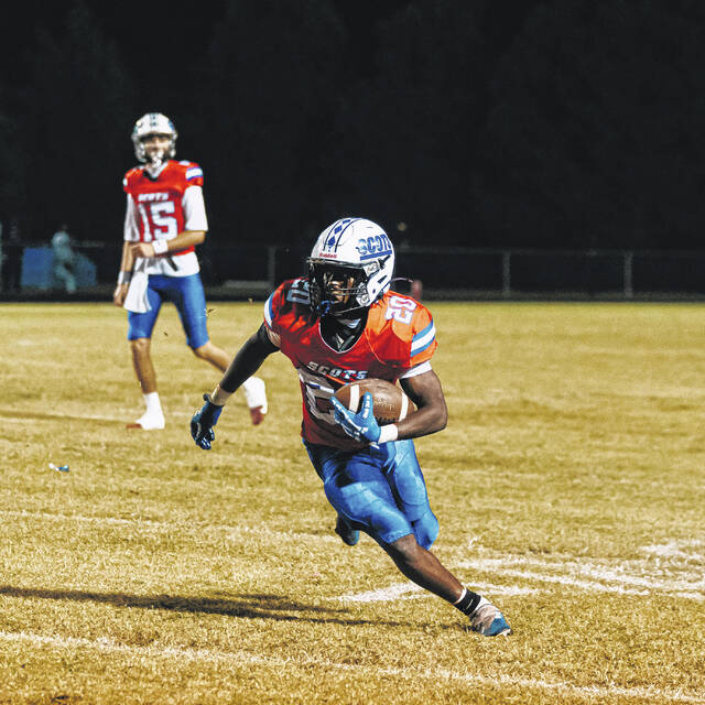 Michael McLean (20) runs with the ball against Cape Fear on Oct. 31, 2025, at Pate Stadium. McLean attended a visit at Georgia Tech.
                                 Courtesy Photo