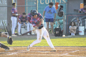 Hooligans continue to surge with 14-0 victory